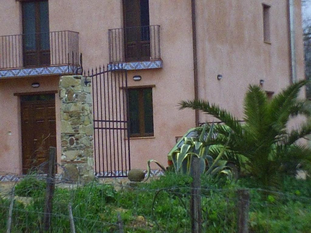 גנג'י Agriturismo San Pietro מראה חיצוני תמונה